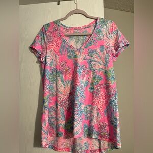 Lilly Pulitzer Etta V-Neck Short Sleeve Top